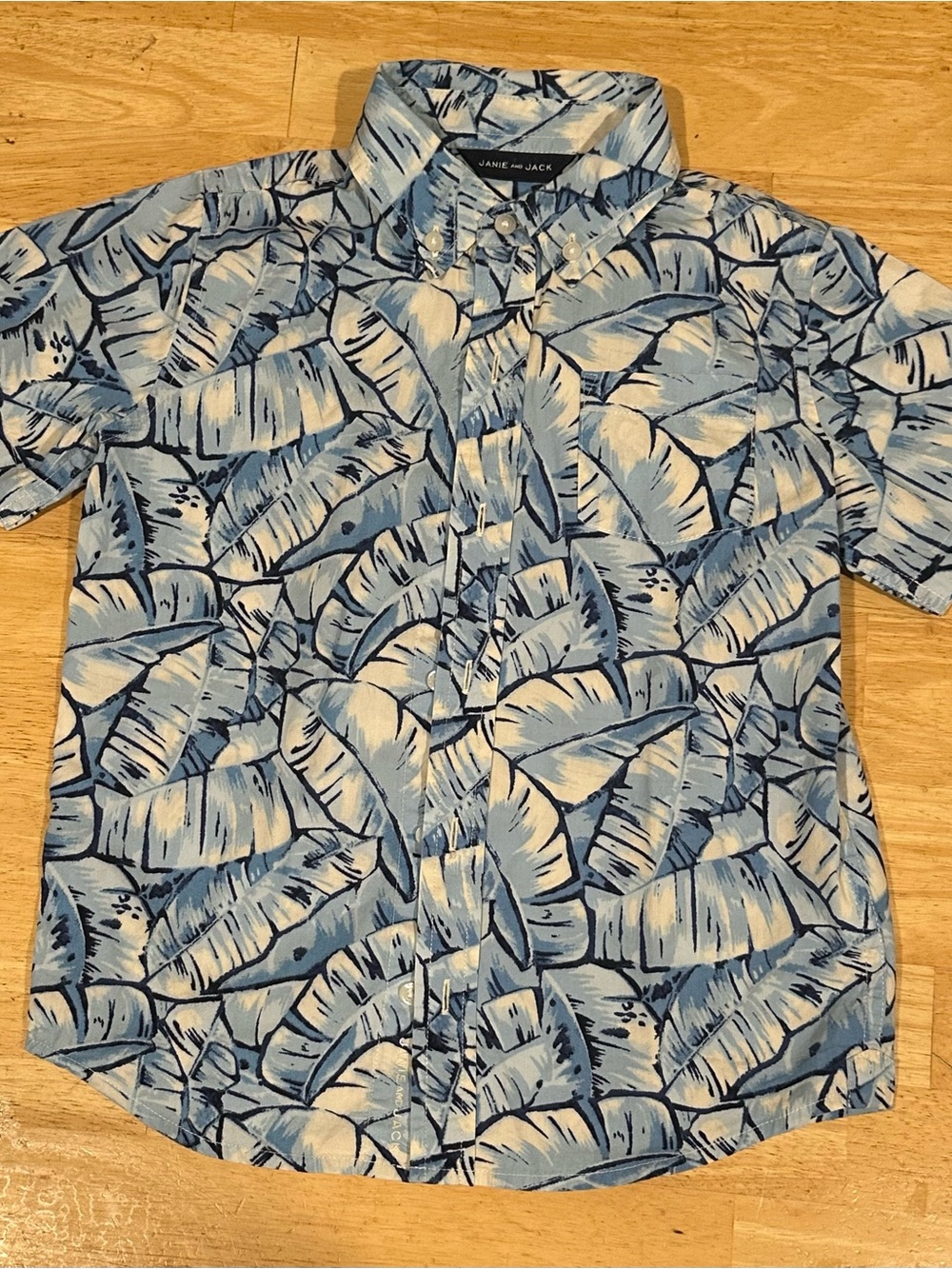 Janie and Jack Blue and White Leaf-Print Button-Down Shirt